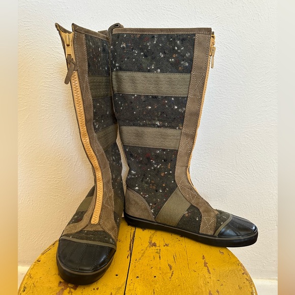 Sorel Sentry Boots Women’s Size 8 Green Tall Speckled Felt Fold Over